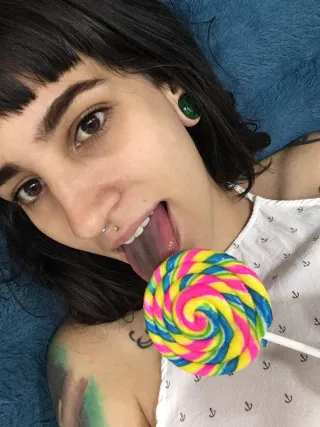 Onlyfans: mia.miau.miau