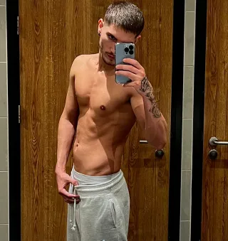 Onlyfans: christorres