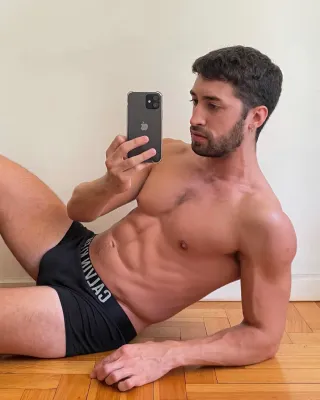 Onlyfans: frankabais