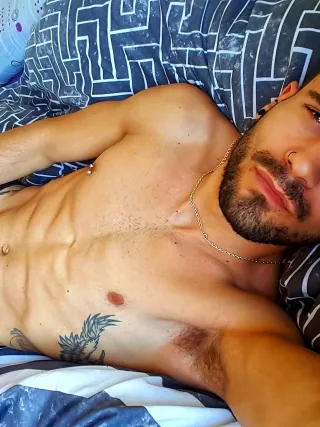 Onlyfans: oskiitarweedxxx