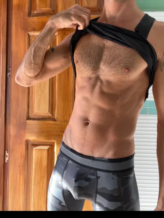 Onlyfans: spandexjock