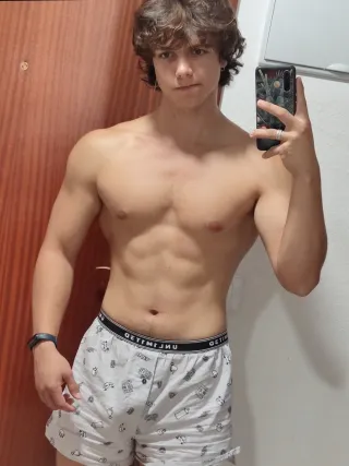 Onlyfans: herakkless