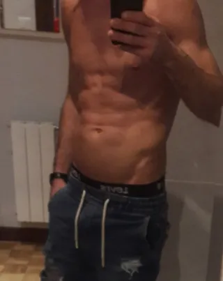 Onlyfans: maverick_0087