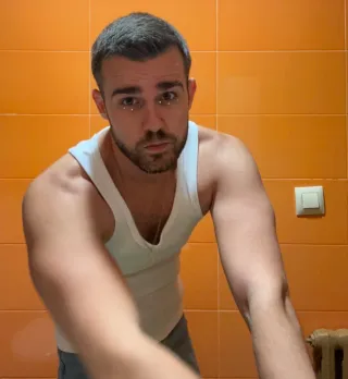 Onlyfans: juanma_toribio