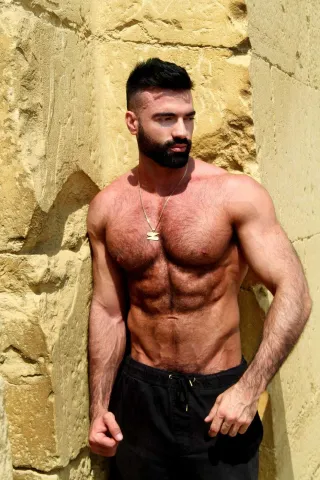 Onlyfans: darioowen
