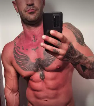 Onlyfans: emilioardana